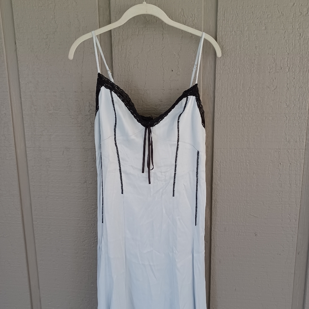 Anthropologie V Neck Lace Trim Slip Dress Size 8 Women Feminine Viscose - Picture 14 of 16